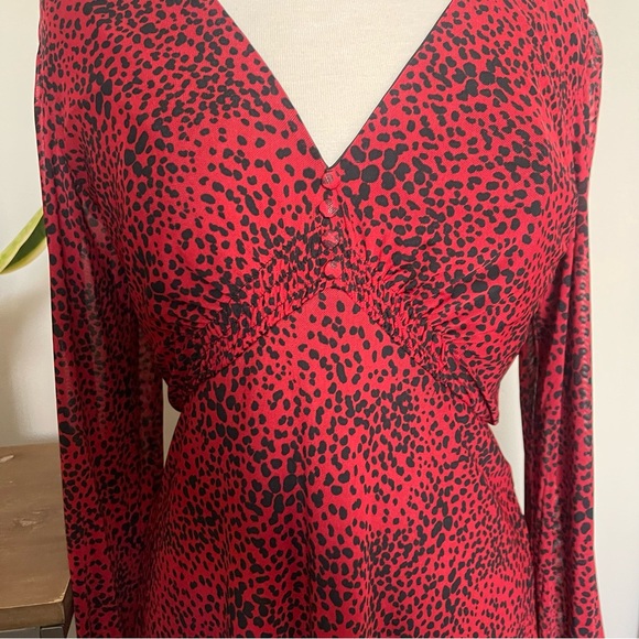 Red Printed Longsleeve Dress - Picture 3 of 7